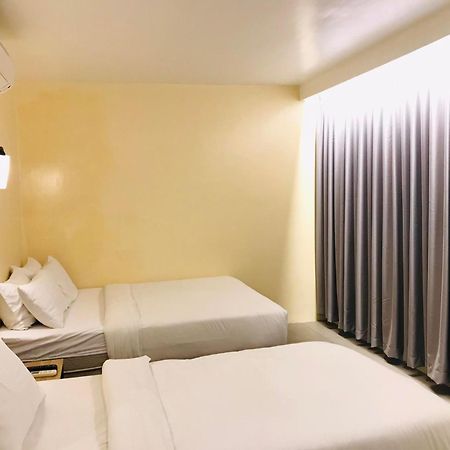 טליסיי Dosi Hotel Ph מראה חיצוני תמונה